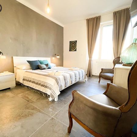 4 Balconi Rooms-Elements B&B Lecce Exterior photo