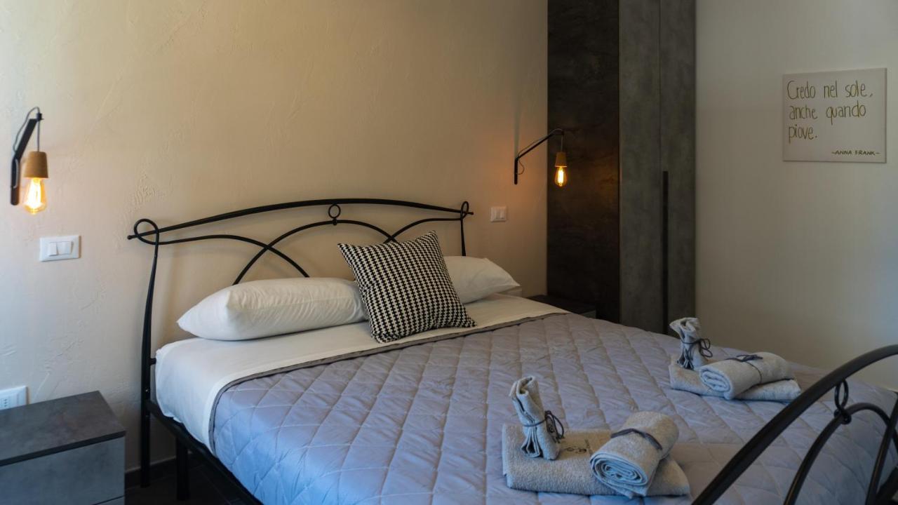 4 Balconi Rooms-Elements B&B Lecce Exterior photo